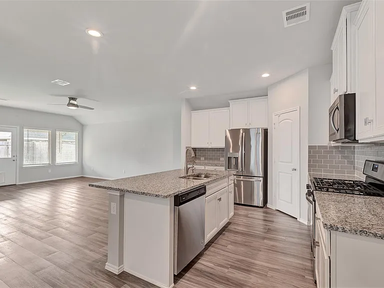 16891 Pink Wintergreen Dr — Photo 9