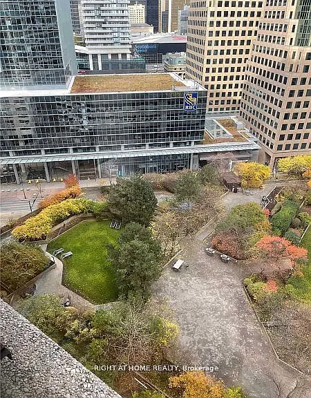 65 Harbour Sq #1907 — Photo 11
