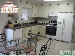 1018 Cheryl St, Savannah, GA 31410
