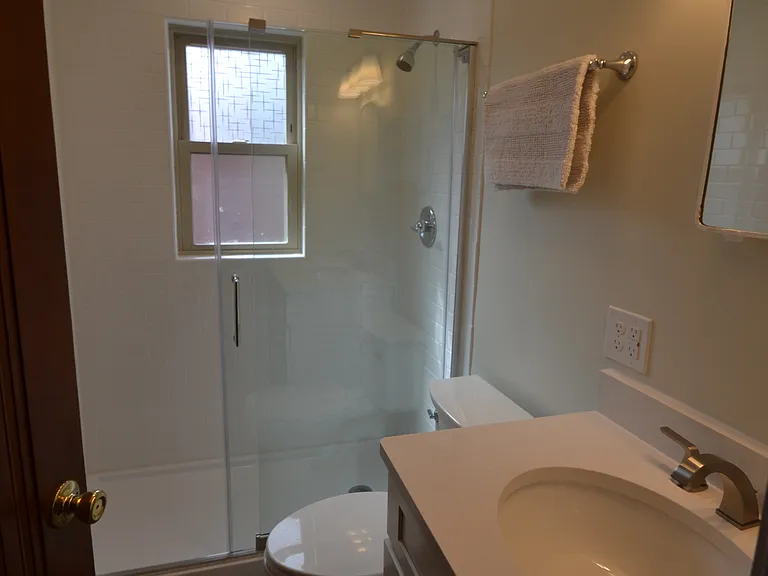 6938 Home St #3 — Photo 10