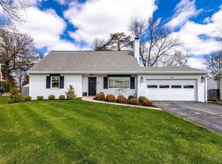 6538 Kugler Mill Rd, Cincinnati, OH 45236