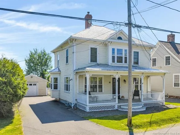 81 Queen St, Saint Andrews, NB E5B 1C5