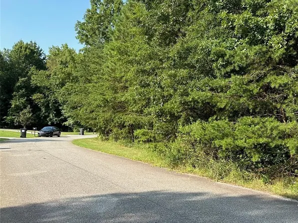 479 Stafford Estates Dr, Salisbury, NC 28146