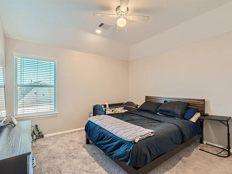 3735 Lion Creek Ct — Photo 26