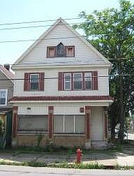 1st image of 229 Mackinaw St