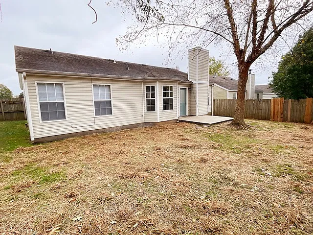 2518 Lost Springs St — Photo 22