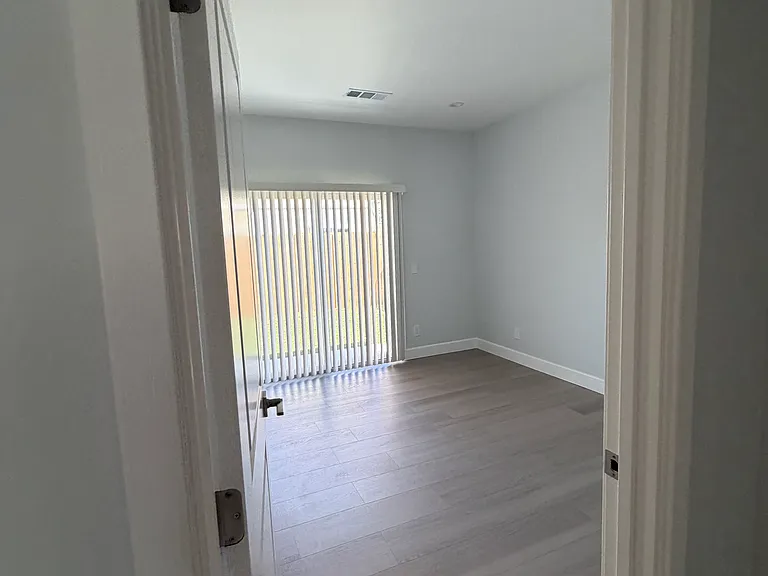 7030 Geyser Ave #7030 — Photo 13