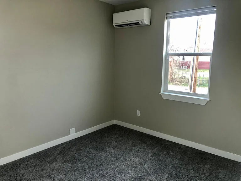 1520 S 8th St — Photo 5