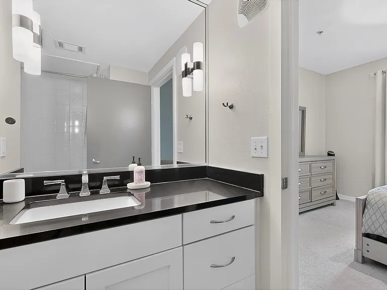 5609 Smu Blvd #306 — Photo 14