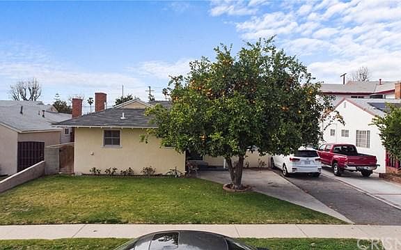 2nd image of 6623 Satsuma Ave