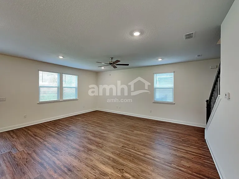 194 Onate Cir — Photo 8