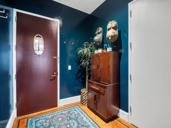 129 Lafayette Street image 9 of 11