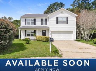 1720 E Ridge Heights Dr, Fuquay Varina, NC 27526