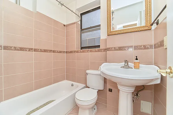 Rented by Living New York | media 20