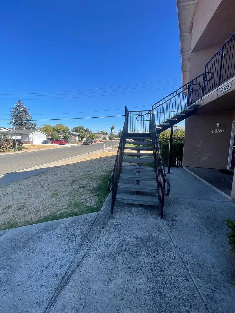10320 Birmingham Way #3 - Rancho Cordova — Photo 3