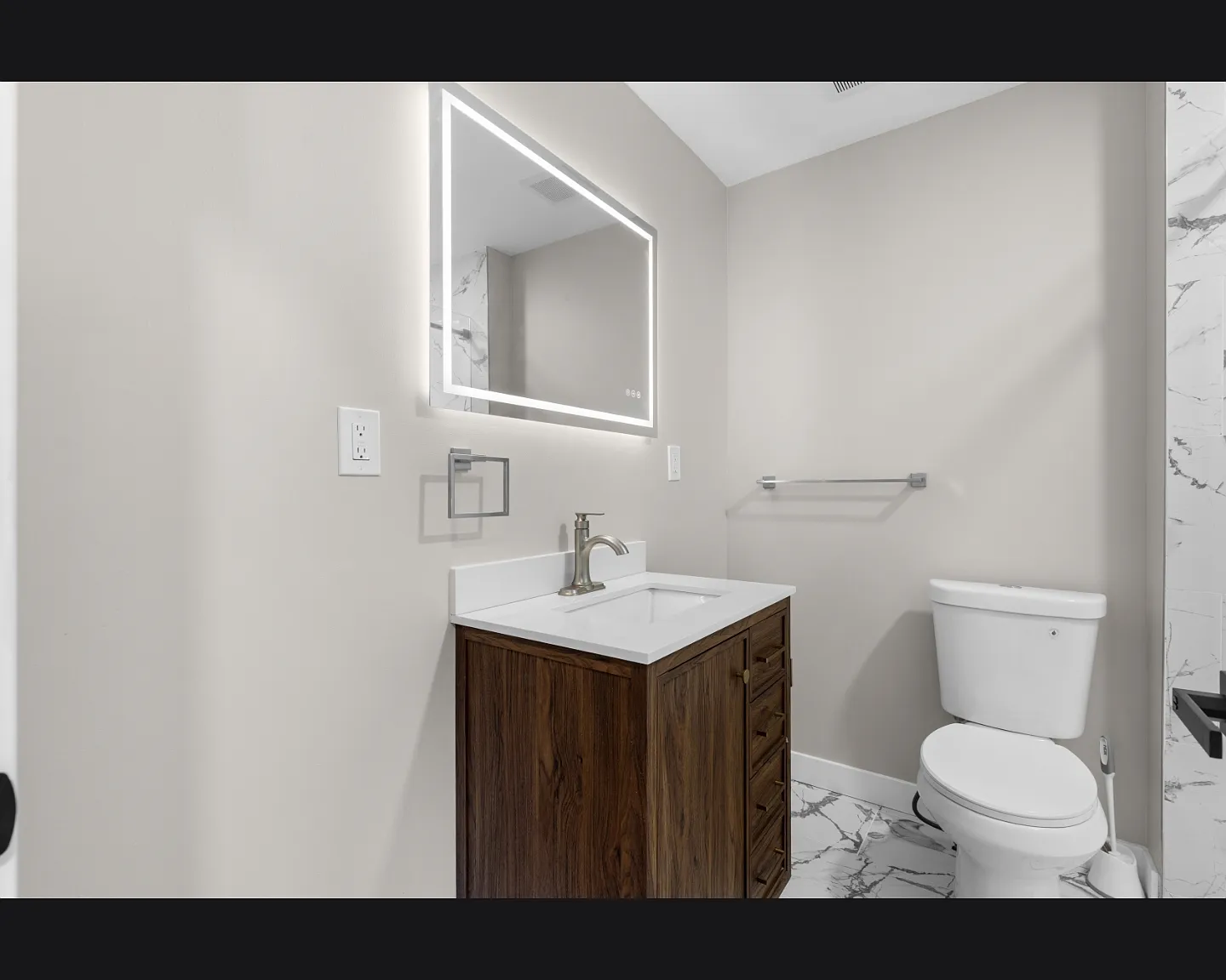 1 bed, 650 sqft, $1,299 — Photo 2