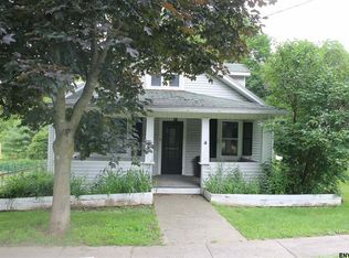 45 Lafayette St, Palatine Bridge, NY 13428