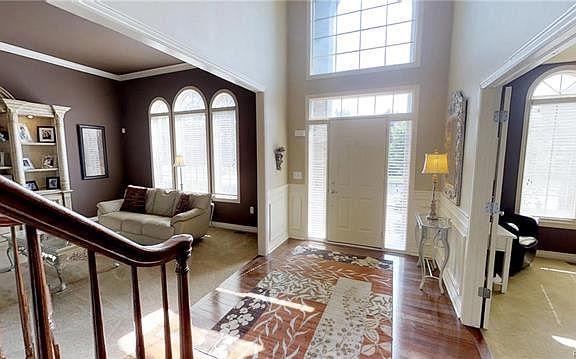 4th image of 24755 Wedgewood Dr