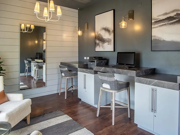 Step into our Wi-Fi lounge at 100 South Apartments, your perfect retreat for productivity and connectivity.
