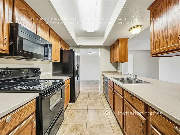 3520 W Banff Ln — Photo 8