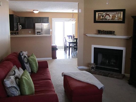 2nd image of 864 Marblehead Dr