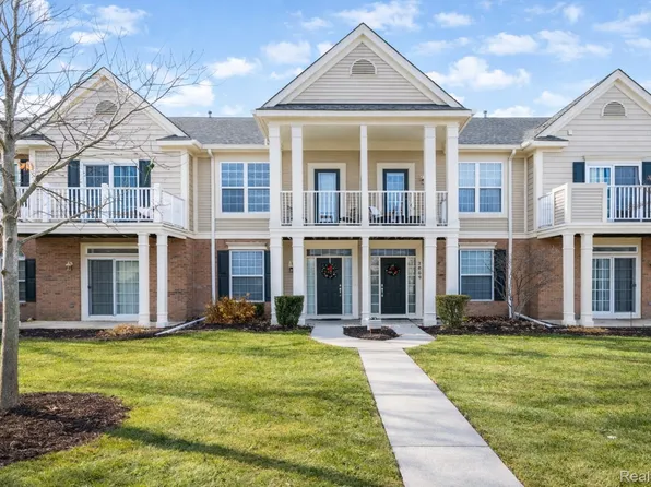 2087 Arcadia Dr, Canton, MI 48188