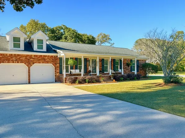 2 Skyeman Dr, Charleston, SC 29414