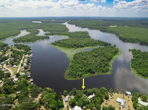 269 HERMITS Drive, Satsuma, FL 32189