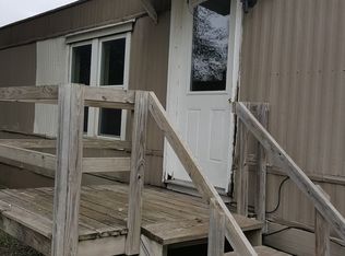 315 Burlington St, Conesville, IA 52739