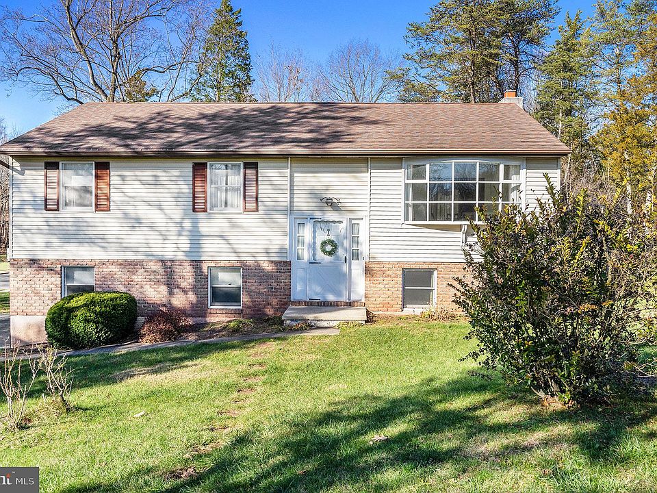 1 Lilac Ct, Douglassville, PA 19518 Zillow