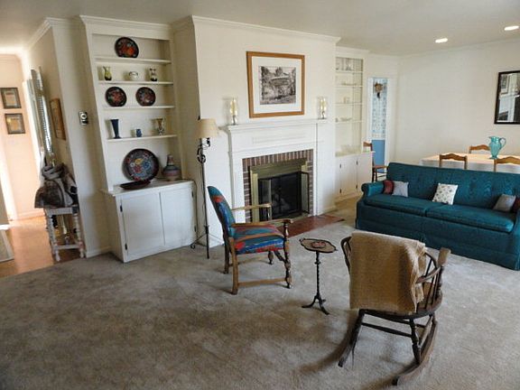 2nd image of 839 Mountain View Dr