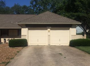 9944 Metcalf Ave, Overland Park, KS 66212