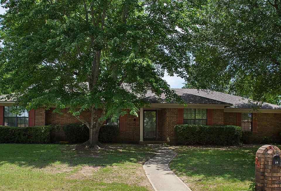 1st image of 24 Meadowview Dr