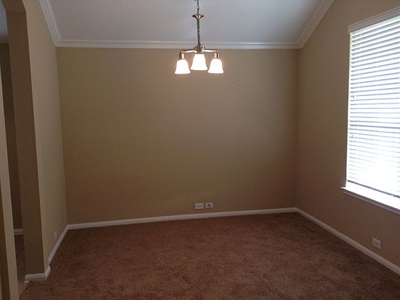 3rd image of 15919 Sonoma Park Dr
