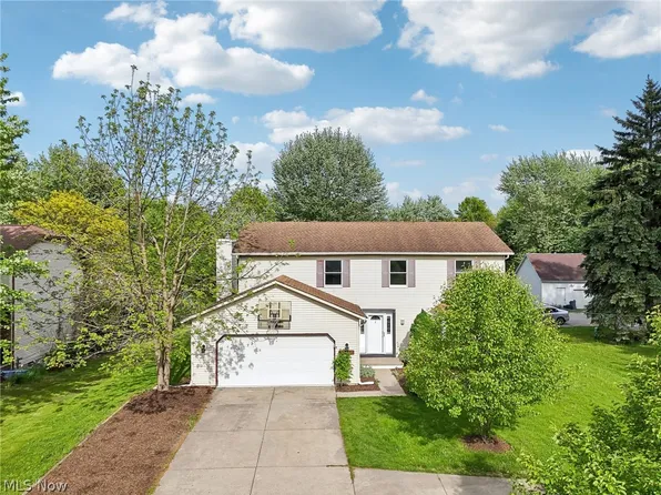 16363 Howe Rd, Strongsville, OH 44136