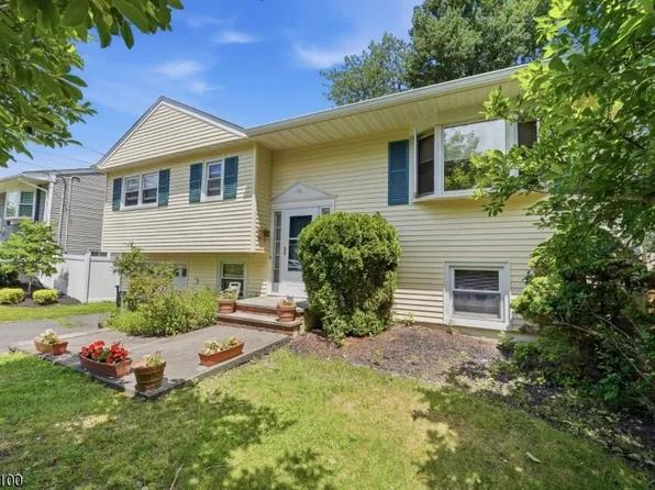 194 Elmwood Dr, Parsippany-Troy Hills Twp., NJ 07054