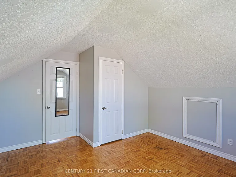 1218 Hamilton Rd — Photo 25