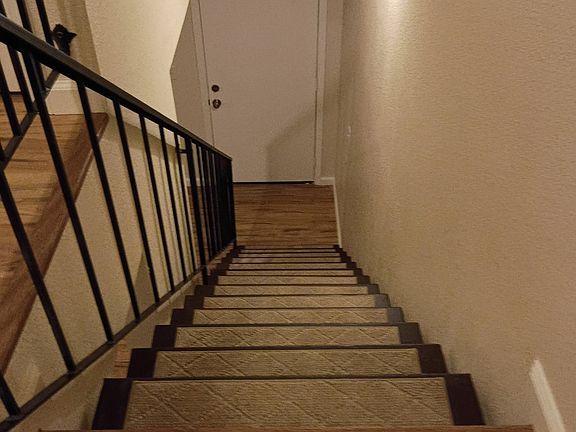 5th image of 4455 Pacific St APT 12