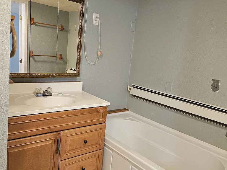 1711 Clearwater Rd #C — Photo 20