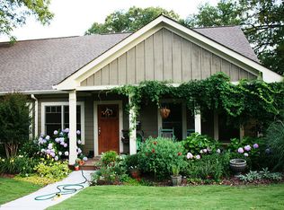 763 Frasier Cir, Marietta, GA 30060
