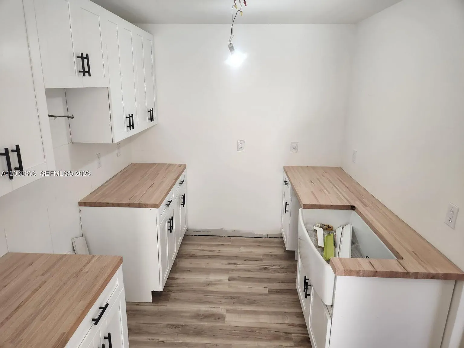 Seagrape Village Condo — Photo 2