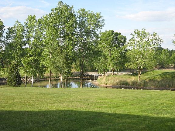 5th image of 370 Golf Villa Dr #1