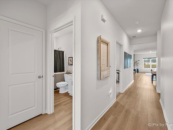 2nd image of 1165 Woodlily Ln