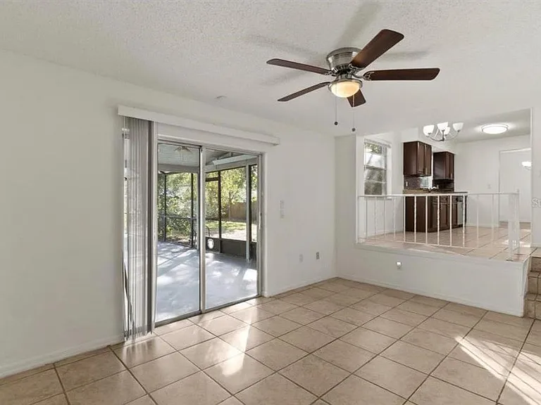 8413 Shady Glen Dr — Photo 13