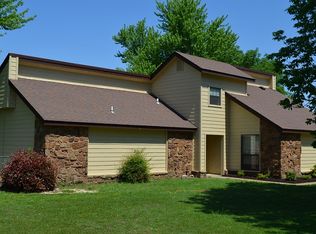 10802 Canyon Oaks Pl, Claremore, OK 74017