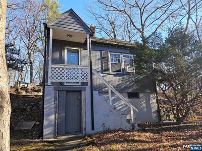 3 Elm St, Wanaque, NJ, 07420