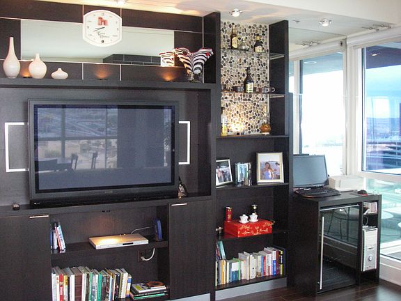 5th image of 4575 Dean Martin Dr Unit 1200