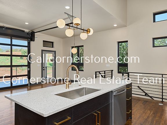 3rd image of 3135 Trenton Park Grv
