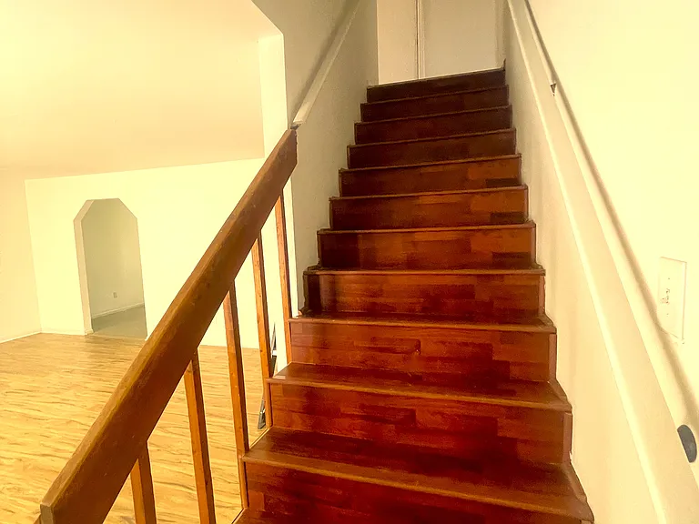 712 Troy Trl — Photo 10