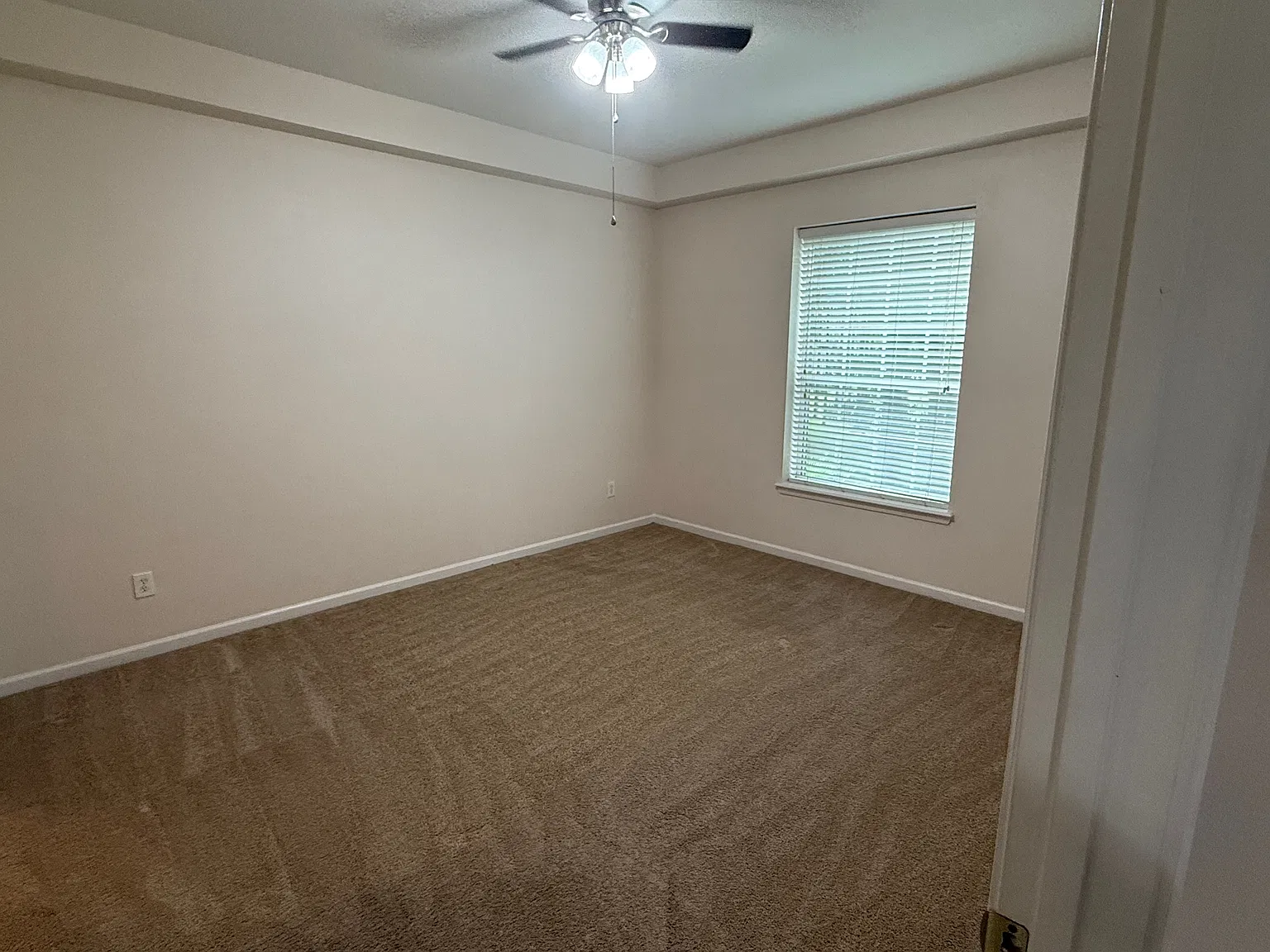 785 Oakleaf Plantation Parkway #123 - 1 — Photo 4